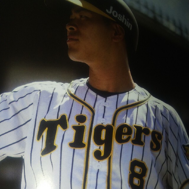 MIZUNO(ミズノ)の阪神タイガース 佐藤輝明選手 ユニフォーム M スポーツ/アウトドアの野球(応援グッズ)の商品写真