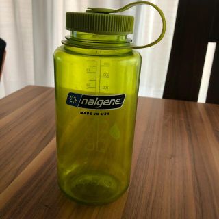 ナルゲン(Nalgene)のナルゲンボトル　nalgene ライム色(登山用品)