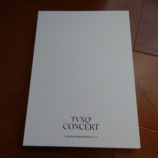 東方神起 TVXQ Circle POSTCARD BOOK エンタメ/ホビーのタレントグッズ(アイドルグッズ)の商品写真