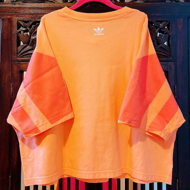 adidas(アディダス)のアディダス オリジナルス ビッグトレフォイル ジャージ  Tシャツ ヨガウェア レディースのトップス(Tシャツ(半袖/袖なし))の商品写真