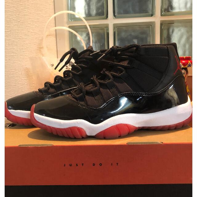 NIKE(ナイキ)のNIKE air jordan11 BRED 26.5 専用になります メンズの靴/シューズ(スニーカー)の商品写真