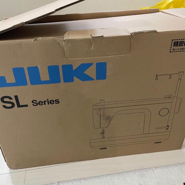 格安！JUKI 職業用ミシン SL-300EX 補助テーブル付き スマホ/家電/カメラのスマホ/家電/カメラ その他(その他)の商品写真