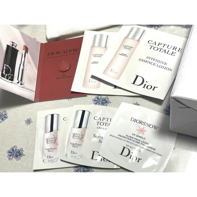 Dior(ディオール)のDIOR ノベルティブローチ　サンプル　ラッピング エンタメ/ホビーのコレクション(ノベルティグッズ)の商品写真