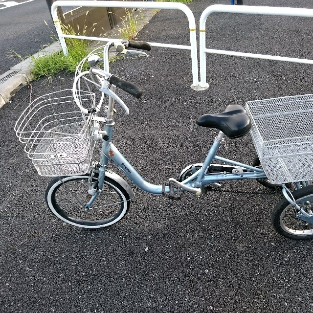 三輪ブリヂストンワゴン(後二輪車) 三輪自転車