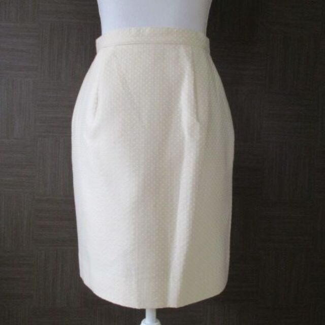 FOXEY(フォクシー)のフォクシー FOXEY スカート 40 日本製 美品 秋 レディースのスカート(ひざ丈スカート)の商品写真