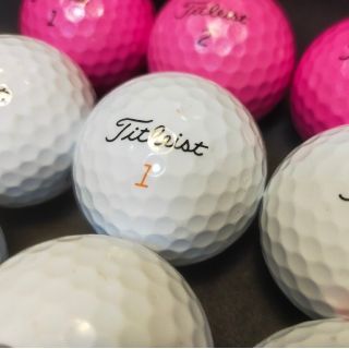 タイトリスト(Titleist)の【良品】ベロシティ 24球 (白,桃) タイトリスト ロストボール ゴルフボール(その他)