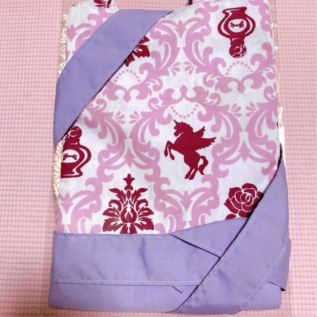 【morijun 様専用】エプロン　ハンドメイド　切り替え　ダマスク柄 ハンドメイドのハンドメイド その他(その他)の商品写真