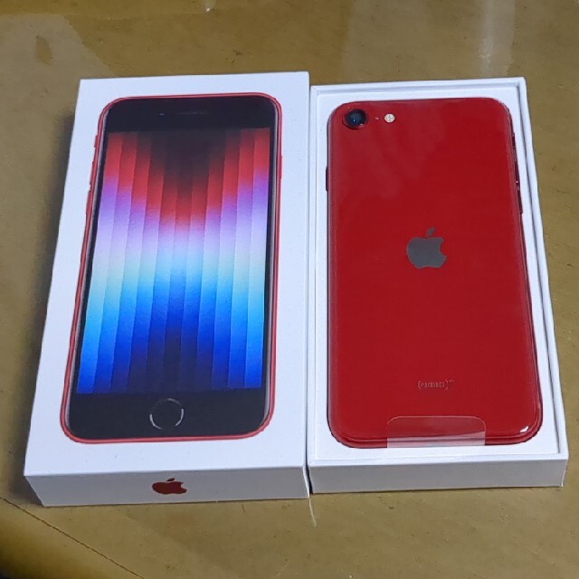 iPhone SE3 (第3世代) 本体 RED 64 GB au