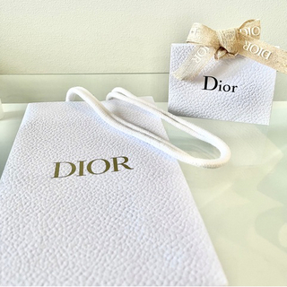 クリスチャンディオール(Christian Dior)のdior ディオール　ギフトボックス　紙袋(ラッピング/包装)