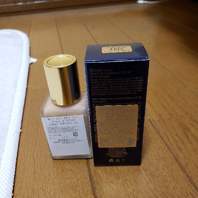 Estee Lauder(エスティローダー)のエスティーローダー❤️ダブルウェア2N1❤️デザートベージュ コスメ/美容のベースメイク/化粧品(ファンデーション)の商品写真