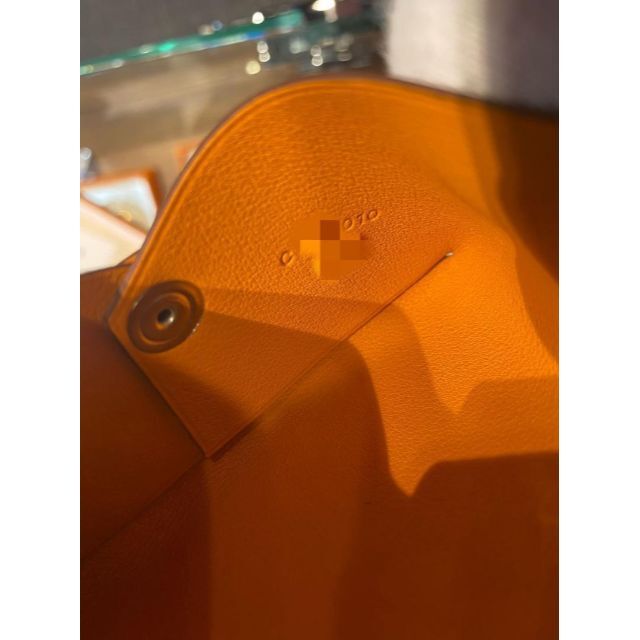Hermes - 新品未使用 HERMES カードケース カルヴィ ゴールド シルバー Hermes - 新品未使用 HERMES カードケース カルヴィ ゴールド シルバー