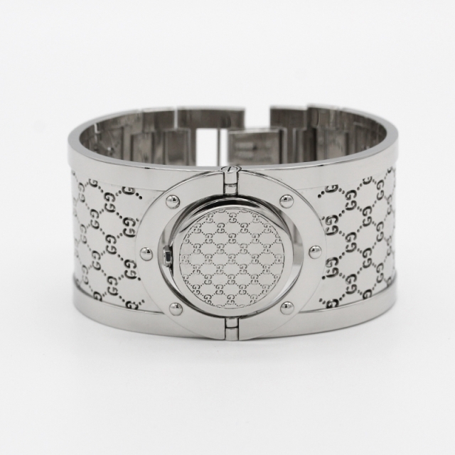 グッチ GUCCI トワールワイドバングルウォッチ 腕時計 レディース
