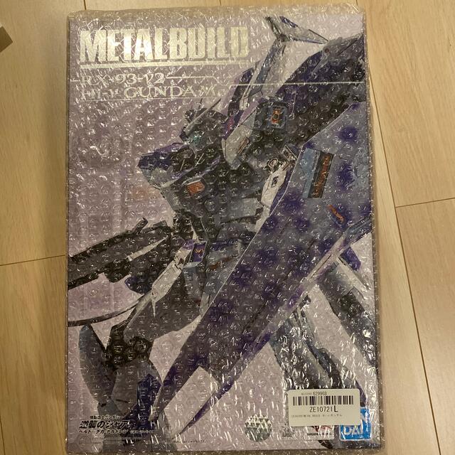 BANDAI(バンダイ)のMETAL BUILD Hi-νガンダム 新品未開封 エンタメ/ホビーのおもちゃ/ぬいぐるみ(模型/プラモデル)の商品写真