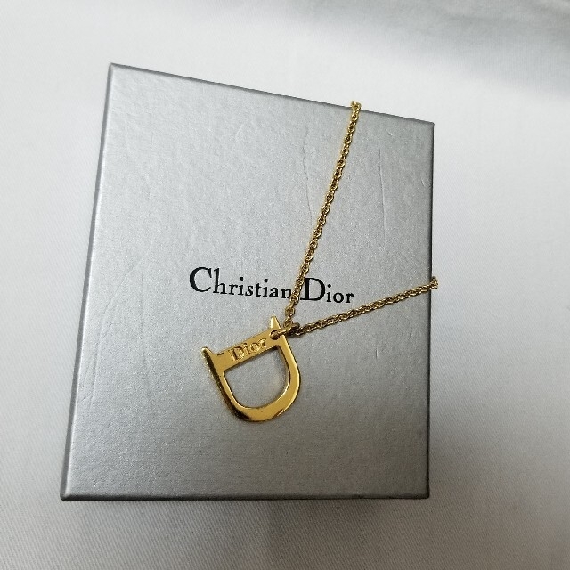 ChristianDior　クリスチャンディオール　ネックレス　Dロゴ　美品 レディースのアクセサリー(ネックレス)の商品写真