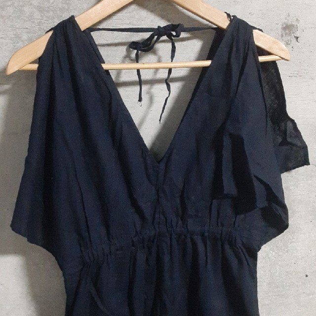 ZARA(ザラ)のasuka様専用　Zara オールインワン　ネイビー レディースのパンツ(オールインワン)の商品写真