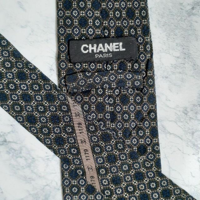 CHANEL(シャネル)のCHANEL◆ロゴグラム柄 ココマーク 小紋柄 ブランド ネクタイ メンズ メンズのファッション小物(ネクタイ)の商品写真