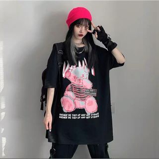 大人気 病みかわ 熊 ビッグシルエット Tシャツ 原宿 韓国 メンズ レディース(Tシャツ(半袖/袖なし))