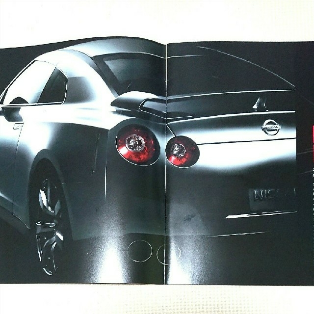 日産(ニッサン)の【超希少】2007年 40th 東京モーターショー NISSN GTR カタログ 自動車/バイクの自動車(カタログ/マニュアル)の商品写真