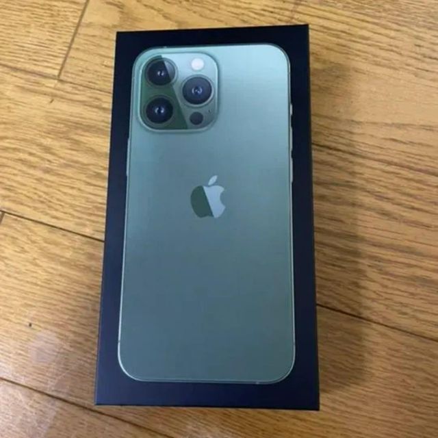 Apple(アップル)のIphone 13 pro 128gb アルパイングリーン スマホ/家電/カメラのスマートフォン/携帯電話(スマートフォン本体)の商品写真