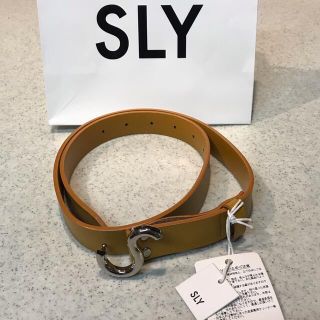 スライ(SLY)のSLYACCE 牛革ベルト(ベルト)