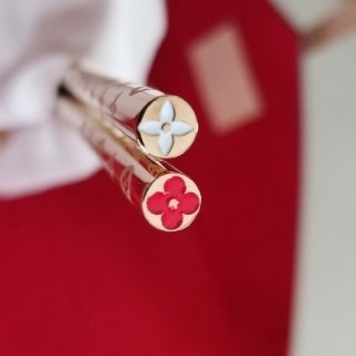 ルイヴィトン(LOUIS VUITTON)の💟priceダウン💟ヴィトン　お箸＆箸置き(Flower柄・白) 一組のみ(カトラリー/箸)