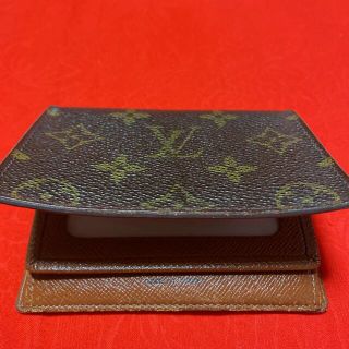 ルイヴィトン(LOUIS VUITTON)のひぃ様専用❣️ルイ　ヴィトン　パスケース(名刺入れ/定期入れ)