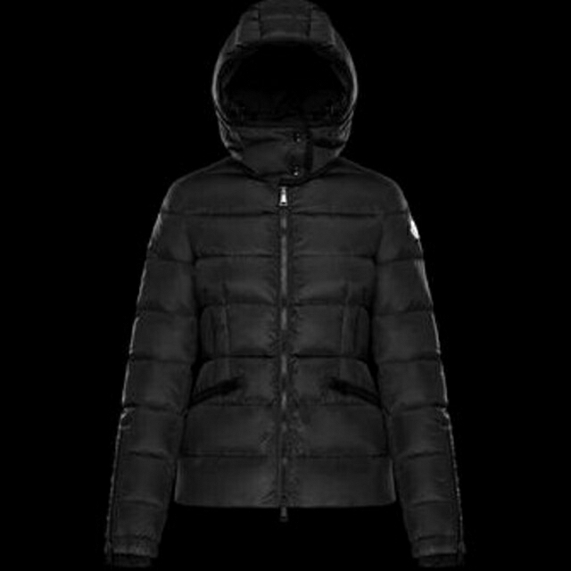 MONCLER(モンクレール)の【最終値下げ】MONCLER BETULA ダウンジャケット レディースのジャケット/アウター(ダウンジャケット)の商品写真