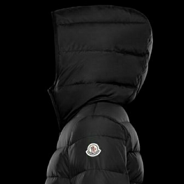 MONCLER(モンクレール)の【最終値下げ】MONCLER BETULA ダウンジャケット レディースのジャケット/アウター(ダウンジャケット)の商品写真