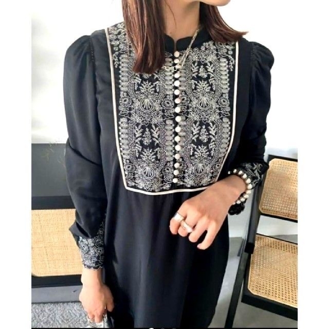 Ameri VINTAGE - 【AmeriVINTAGE】ELFIN EMBROIDERY CAFTAN DRの通販