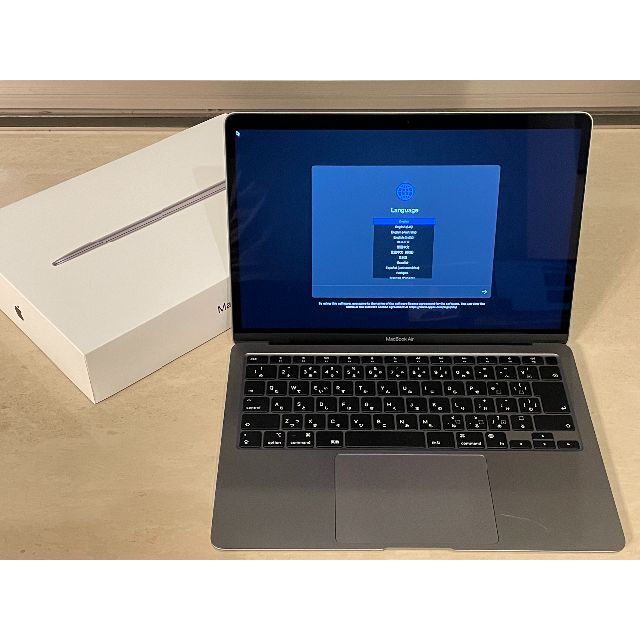 Apple(アップル)のほぼ未使用 MacBook Air M1 16GB 512GB＆純正レザーケース スマホ/家電/カメラのPC/タブレット(ノートPC)の商品写真