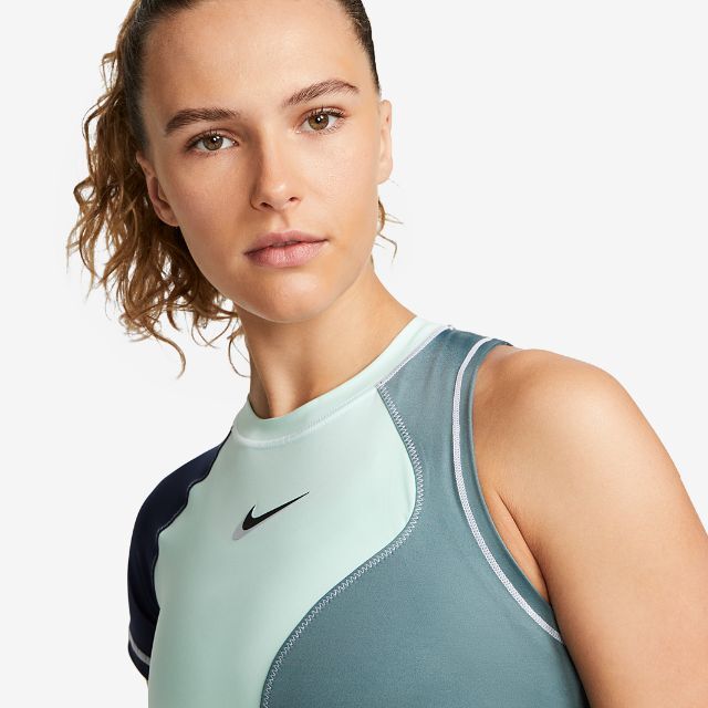 NIKE(ナイキ)の★新品★　NIKE　NikeCourt Dri-FIT Slam Dress スポーツ/アウトドアのテニス(ウェア)の商品写真
