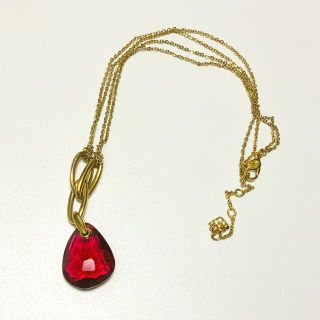 スワロフスキー(SWAROVSKI)の正規品 SWAROVSKI ネックレス （ルビーのような赤い石）(ネックレス)