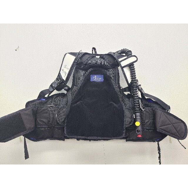 Bism   超美品 ビーイズム BCD ダイブビーンズ スキューバダイビング