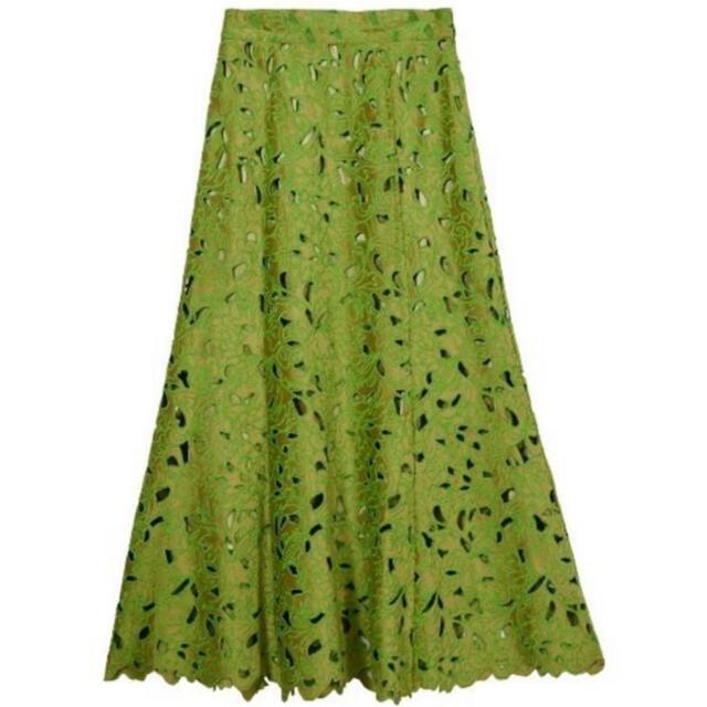 UND RENEE VELOUR CUTWORK SKIRT | www.jfostericecream.com