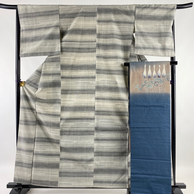 気質アップ】 紬 【中古】 正絹 裄丈67cm 身丈161cm 秀品 着物