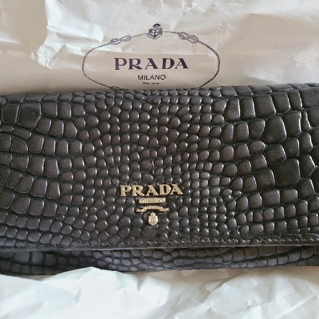 PRADAプラダ長財布 - 長財布