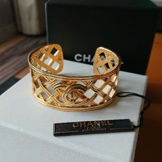 30万超本革CHANELバングル　CHANELブレスレット　シャンパンゴールド✨