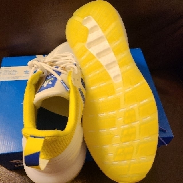 adidas - 送料込🌟稀少🌟adidas ZX 2K BOOST 2.0🌟ユベントスの adidas - 送料込🌟稀少🌟adidas ZX 2K BOOST 2.0🌟ユベントスの