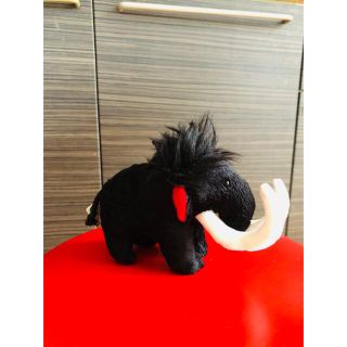 新品マムートぬいぐるみ　MAMMUT ノベルティ