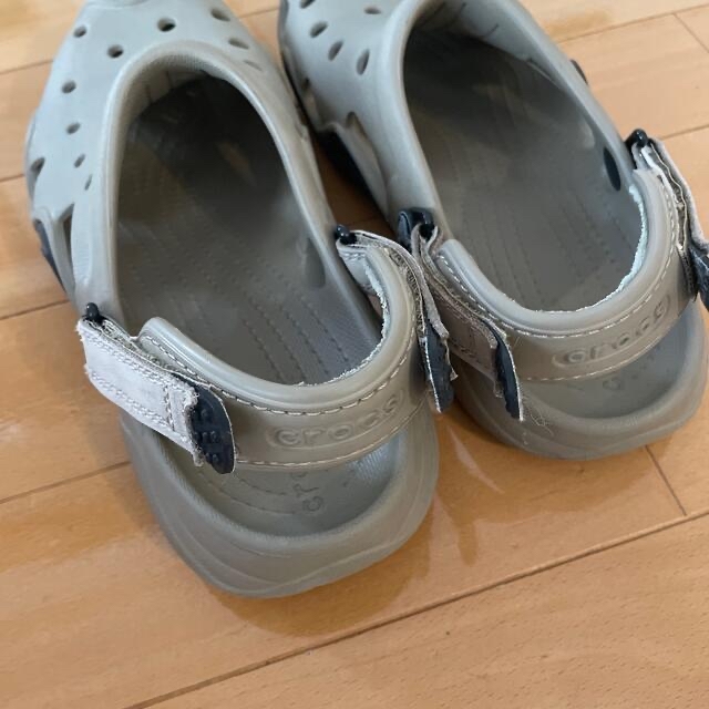 crocs(クロックス)のクロックス　メンズグロッグ　M7 メンズの靴/シューズ(サンダル)の商品写真