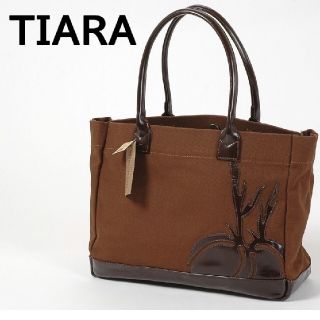 ティアラ(tiara)のTiaraバック(トートバッグ)