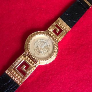 ジャンニヴェルサーチ(Gianni Versace)のヴェルサーチ   メデユーサ　メンズ腕時計　美品(腕時計(アナログ))