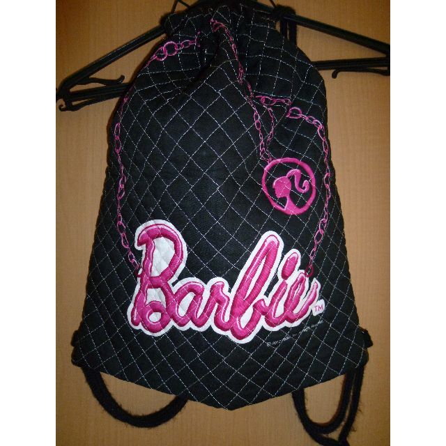 Barbie(バービー)の☆らぽらさん専用☆バービー　Barbie　キルティング袋 キッズ/ベビー/マタニティのこども用バッグ(体操着入れ)の商品写真