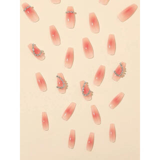 No.S69 [匿名配送] 韓国風ネイルチップピンクハート量産型 コスメ/美容のネイル(つけ爪/ネイルチップ)の商品写真