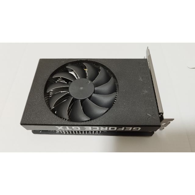 GIGABYTE GTX1650 super シングルファン