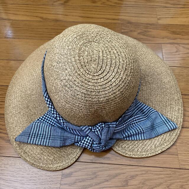 コンパクト収納可！UVカット 帽子 リボンつき レディースの帽子(麦わら帽子/ストローハット)の商品写真