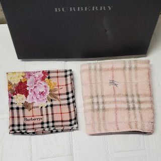 バーバリー(BURBERRY)のバーバリー　2枚セット　タオルハンカチ　&　大判ハンカチ　　BURBERRY(ハンカチ)