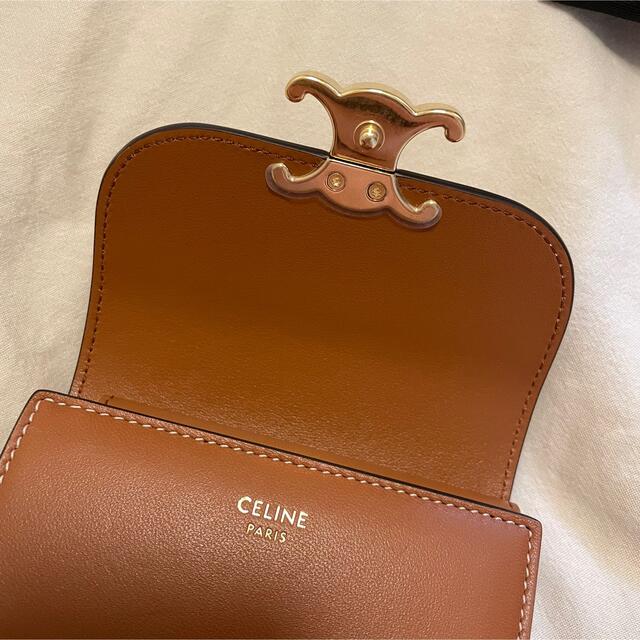 カワイイ celine - セリーヌ CELINE シュリンクレザー ゴールド金具 全国送料無料 CELINE ブランド 白 ロゴ金具 シボ革 レザー ブギーバッグ トリオンフ ハンドバッグ