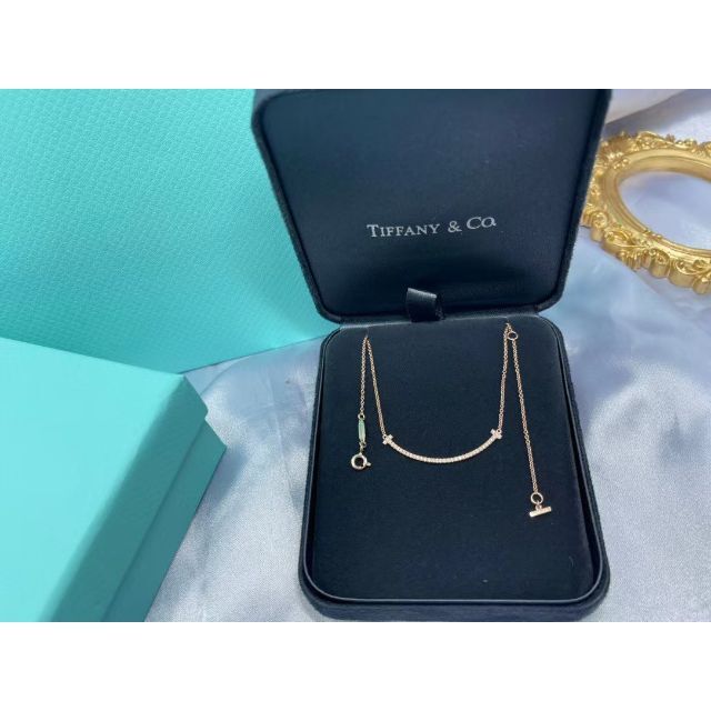 レディース Tiffany & Co. - ティファニーTスマイルネックレス