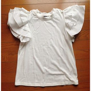 【新品】フリル袖ホワイトTシャツ(Tシャツ(半袖/袖なし))